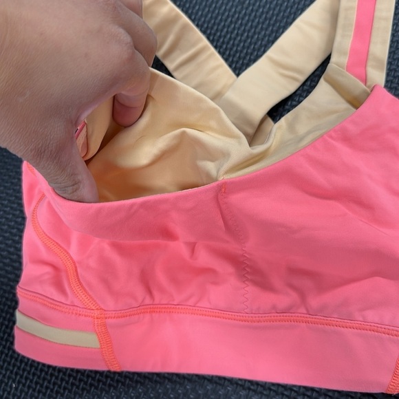 Lululemon sports bra rack it up - Picture 2 of 5